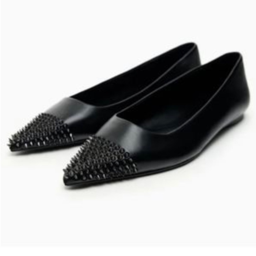 Design Concept Studio Black Leather Studded Toe Flats NWT